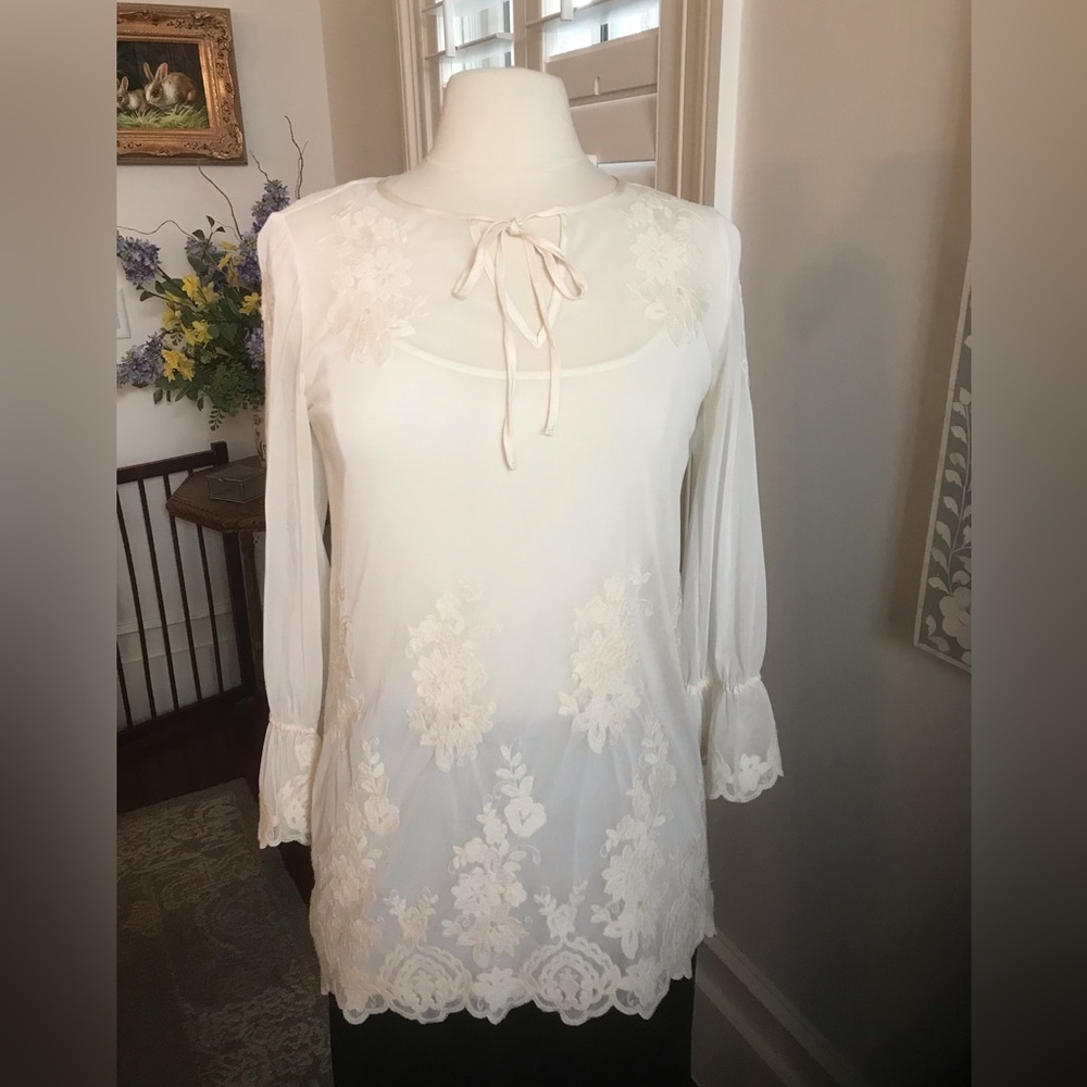 Alfani Ivory Long Sleeve Embroidered Blouse with Matching Camisole